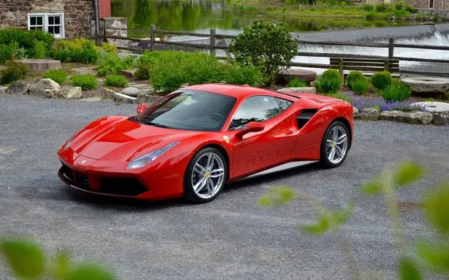 Ferrari 488 Spider: Dimensiones y velocidad - What is the dimension of Ferrari Spider ferrari 488 spider dimensions - What is the dimension of Ferrari Spider