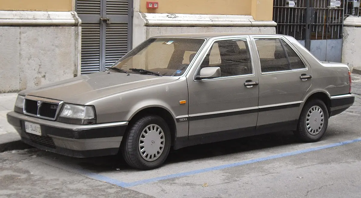 lancia with ferrari engine - What is the history of Lancia thema