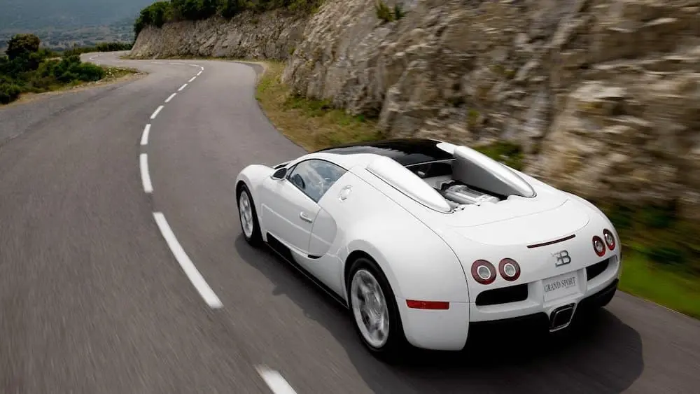 bugatti vs ferrari price - What is the price of Bugatti and Ferrari