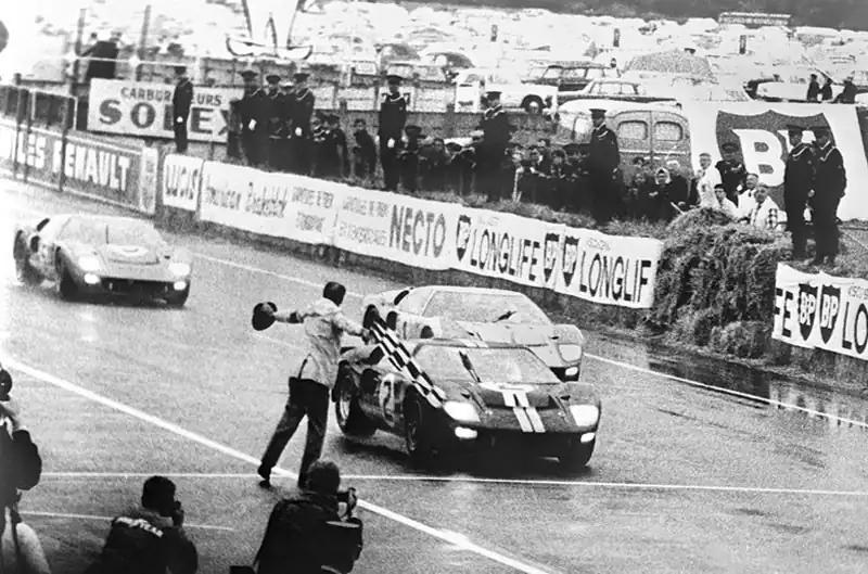 ford v ferrari history - Why did Ford enter Le Mans
